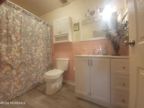 62 C Kennedy Drive Whiting NJ 08759