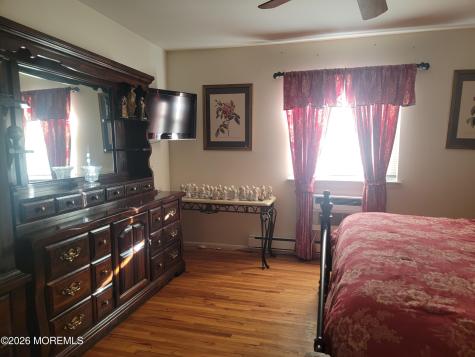 62 C Kennedy Drive Whiting NJ 08759