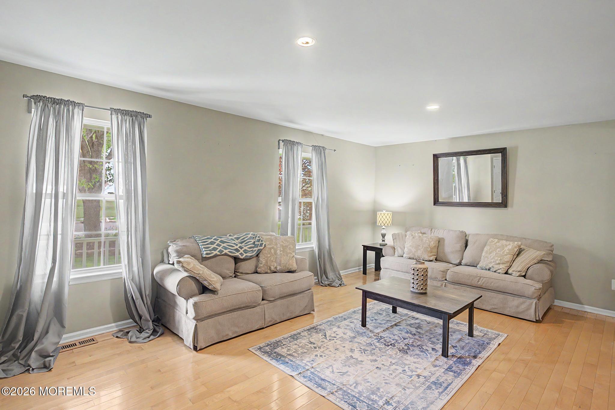 37 Sycamore Drive Little Egg Harbor NJ 08087
