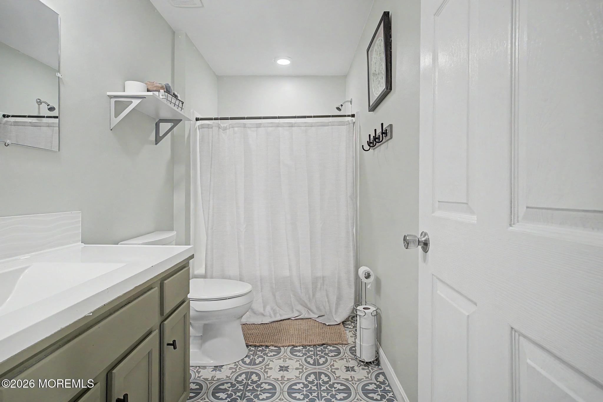 37 Sycamore Drive Little Egg Harbor NJ 08087