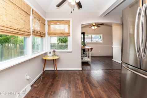 46 W Cape May Avenue Ocean Gate NJ 08740