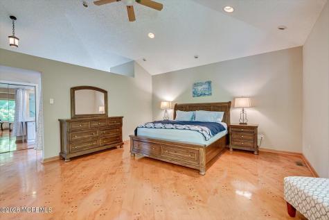 116 Sequoia Woods Court Holmdel NJ 07733