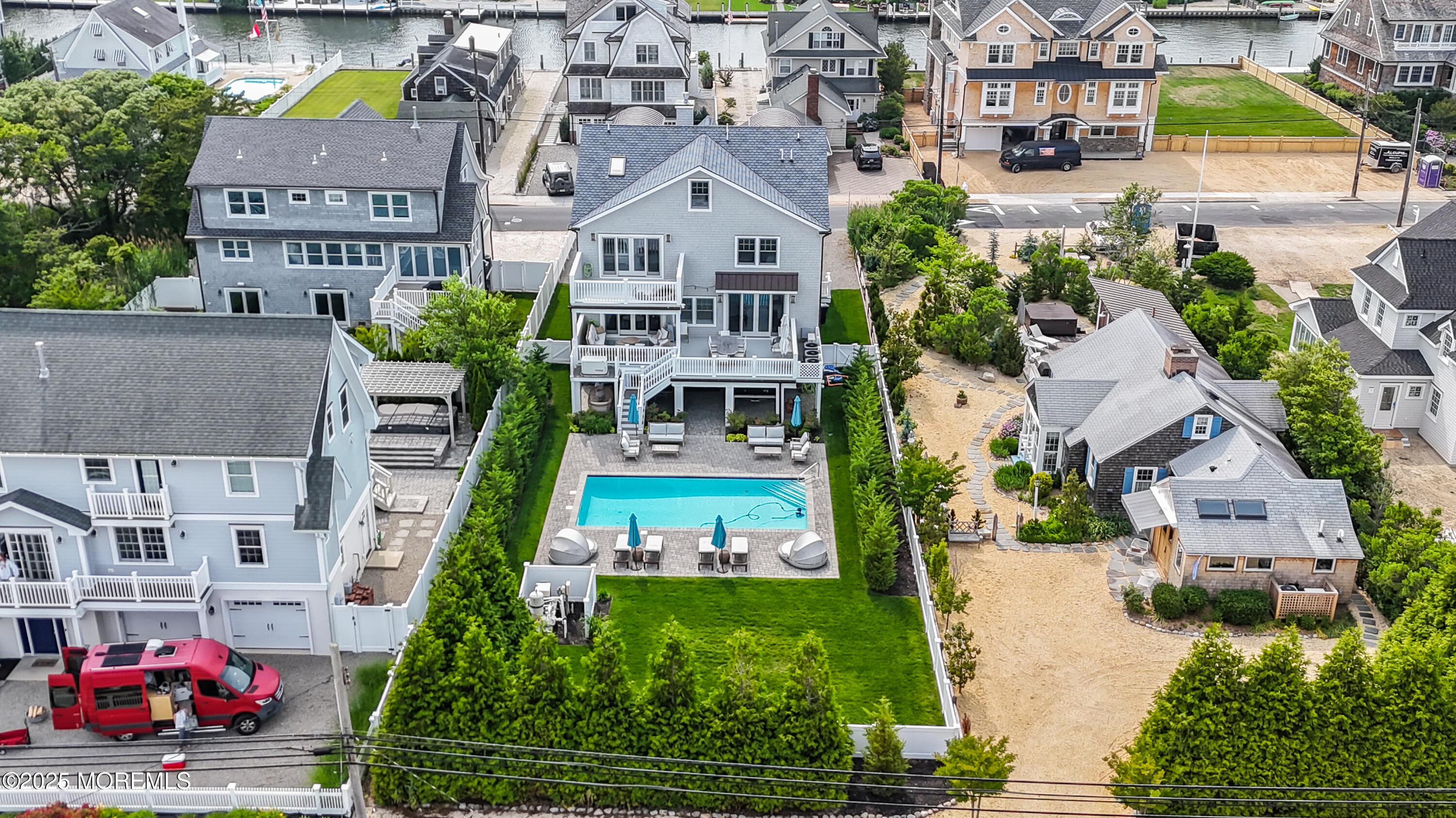 915 Barnegat Lane Mantoloking NJ 08738