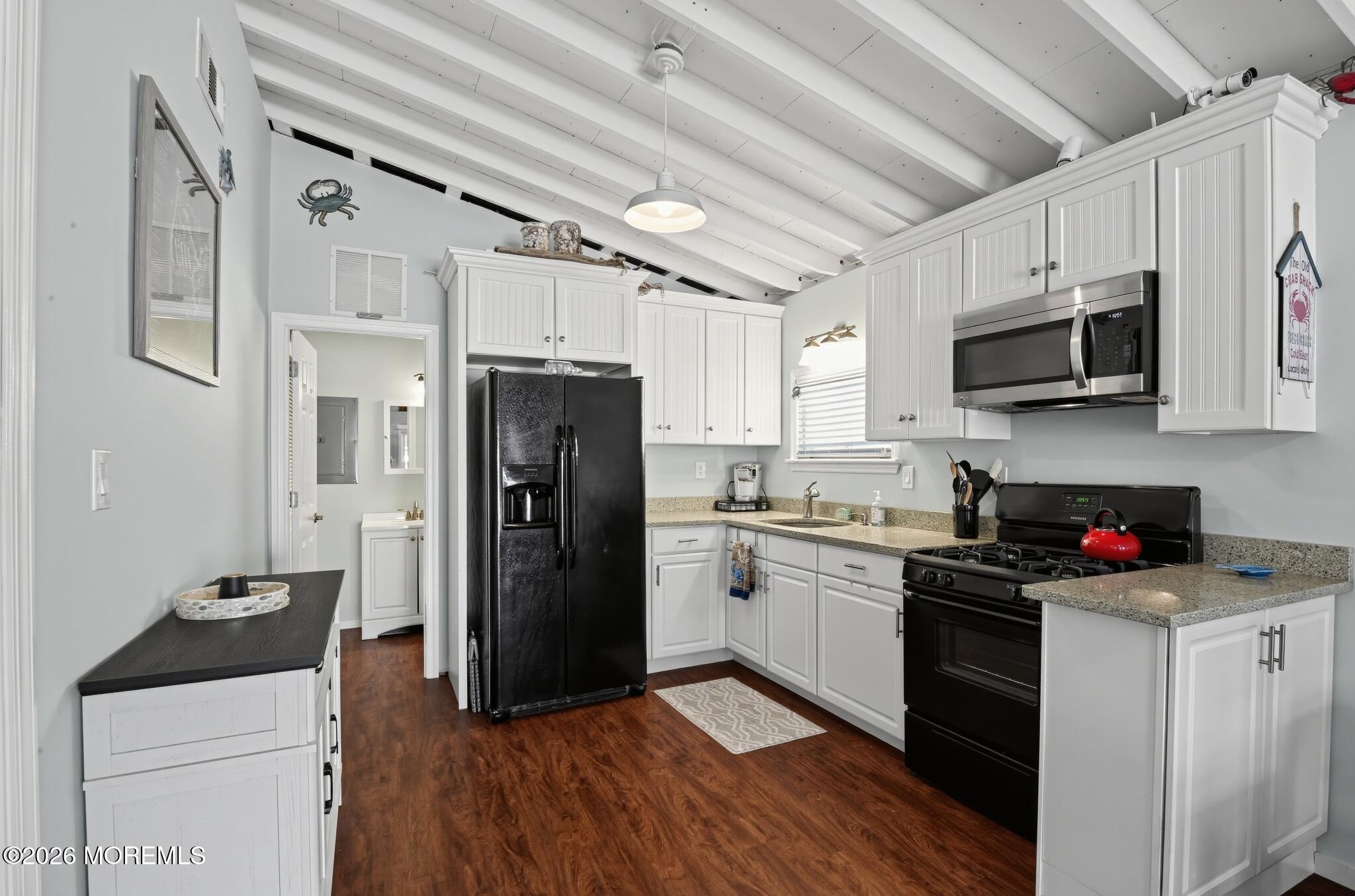18 W Mohawk Drive Little Egg Harbor NJ 08087
