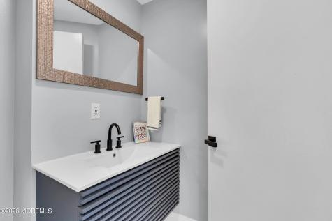 401 Overlook Drive Neptune Township NJ 07753