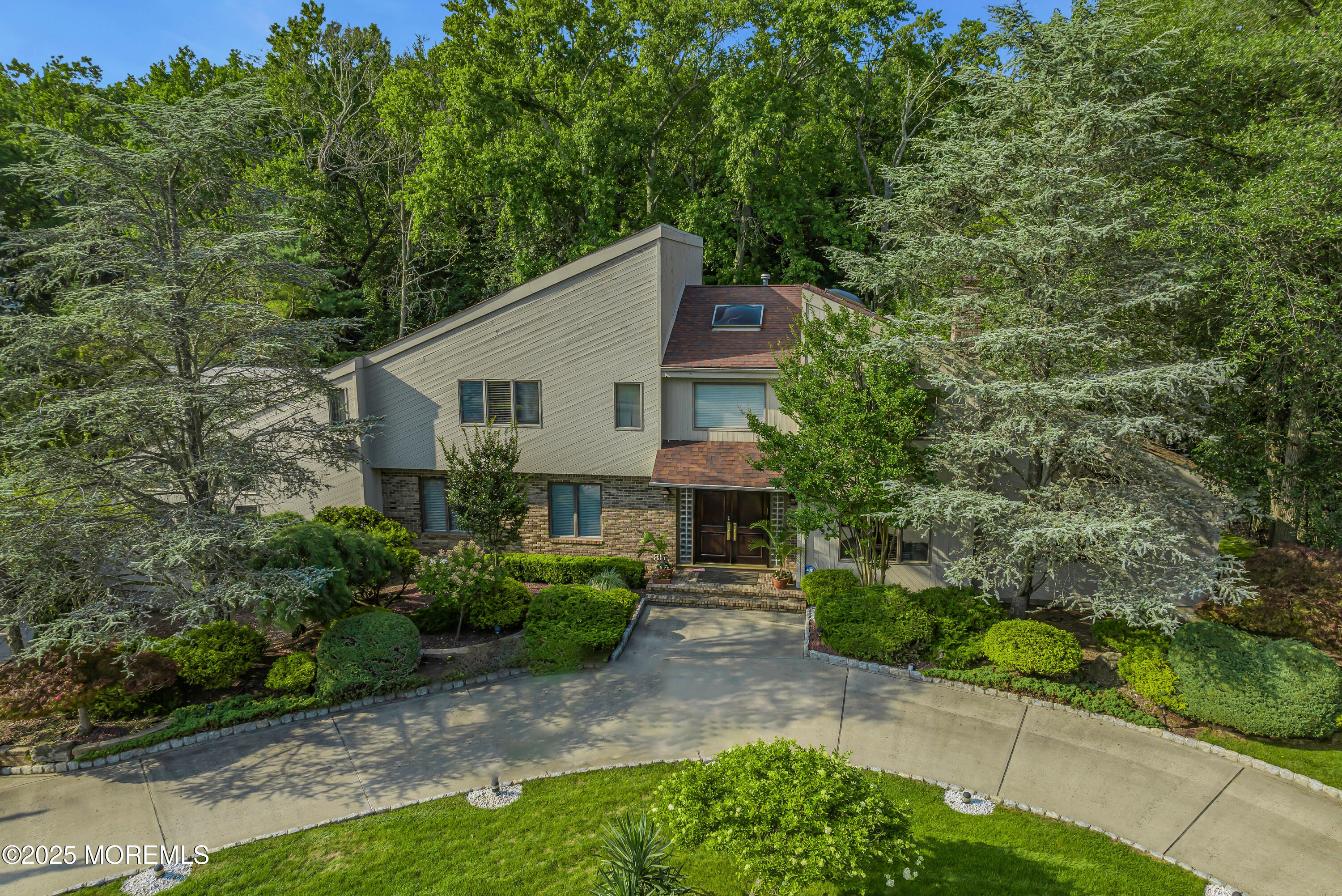 35 Shadow Lawn Drive Oakhurst NJ 07755