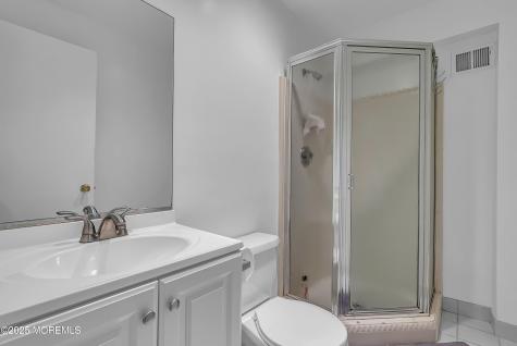 35 Shadow Lawn Drive Oakhurst NJ 07755