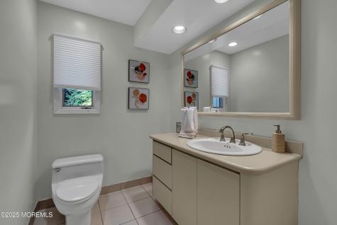 35 Shadow Lawn Drive Oakhurst NJ 07755
