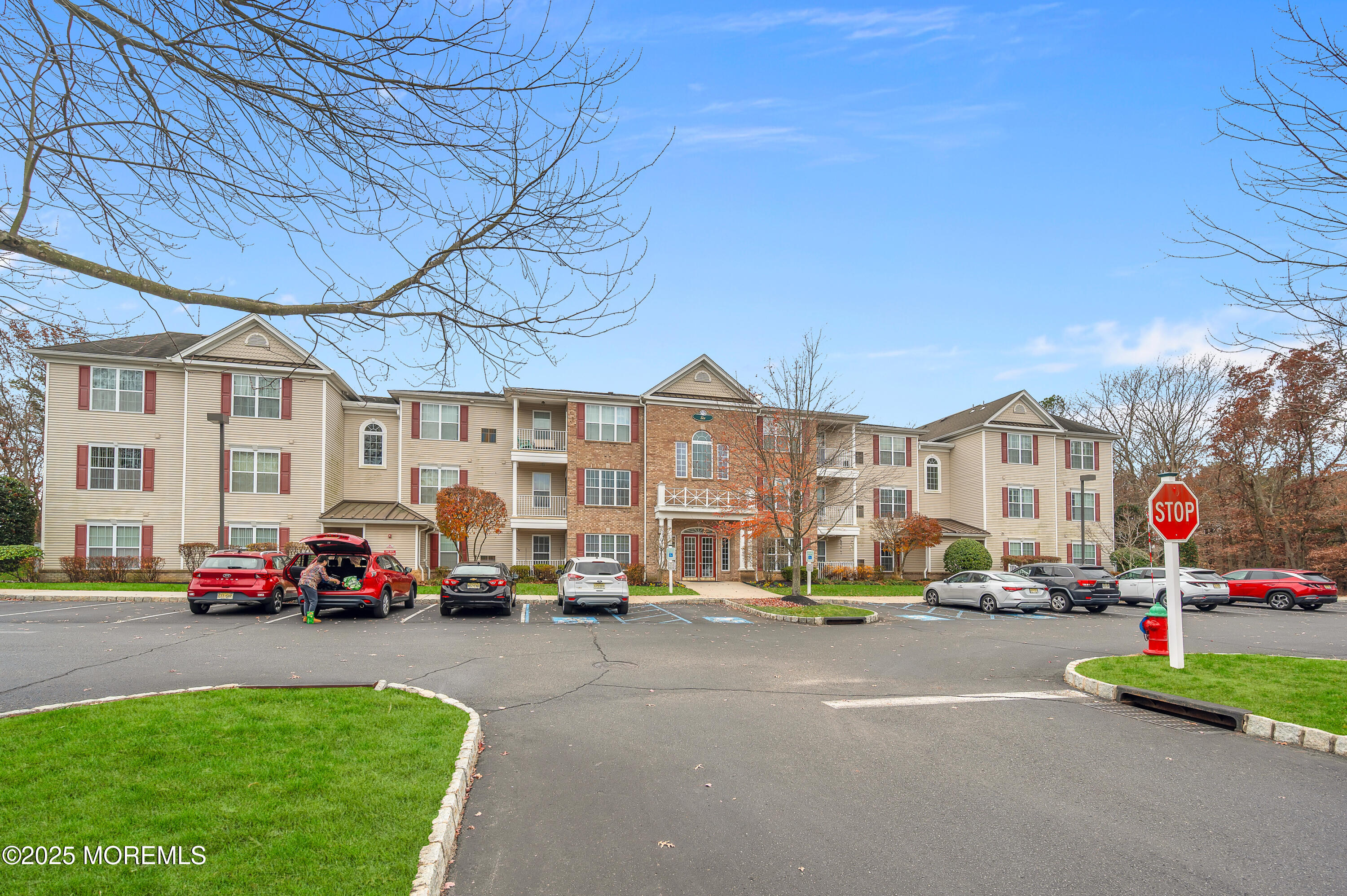 632 Sophee Lane Lakewood NJ 08701