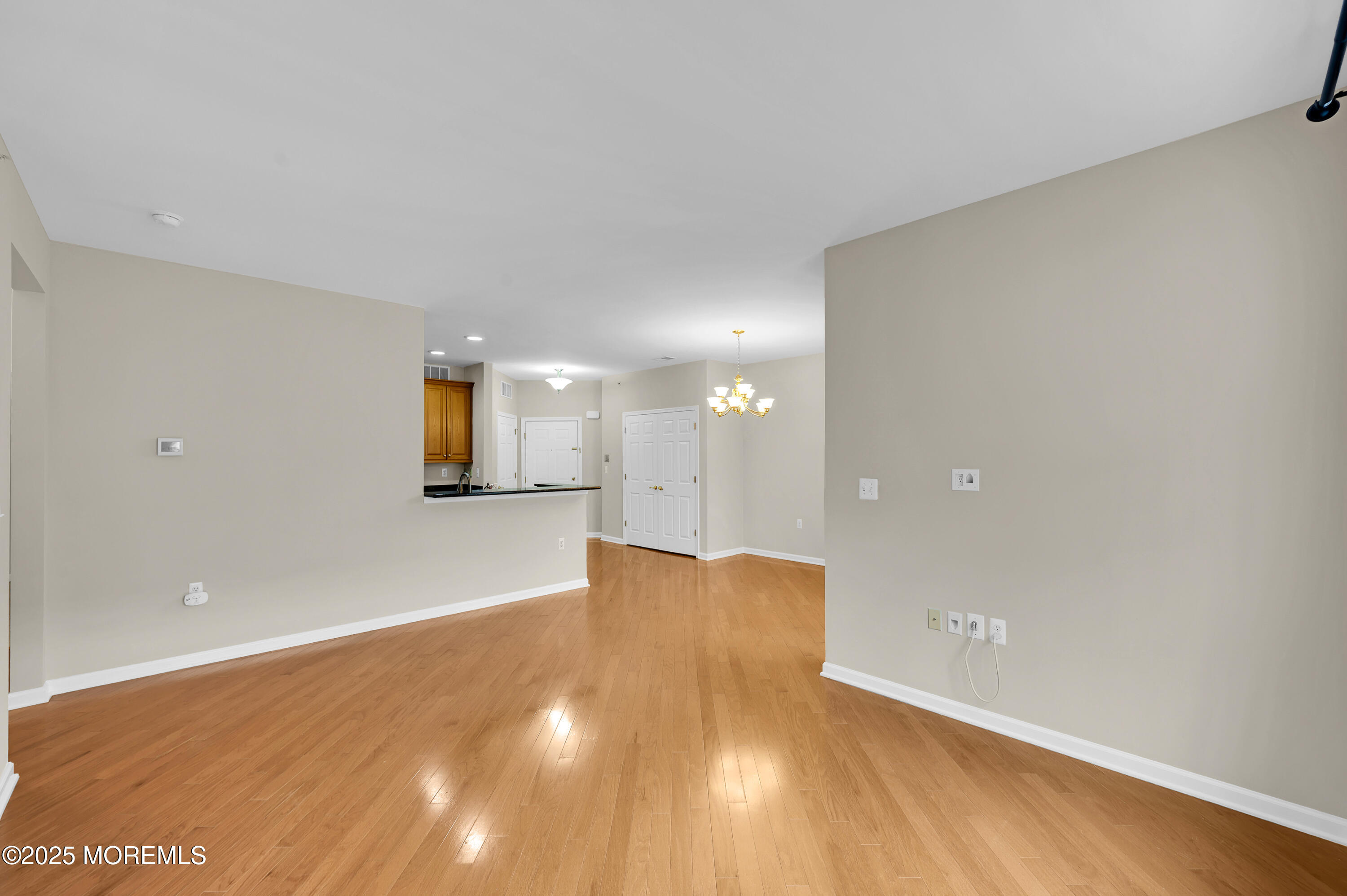 632 Sophee Lane Lakewood NJ 08701