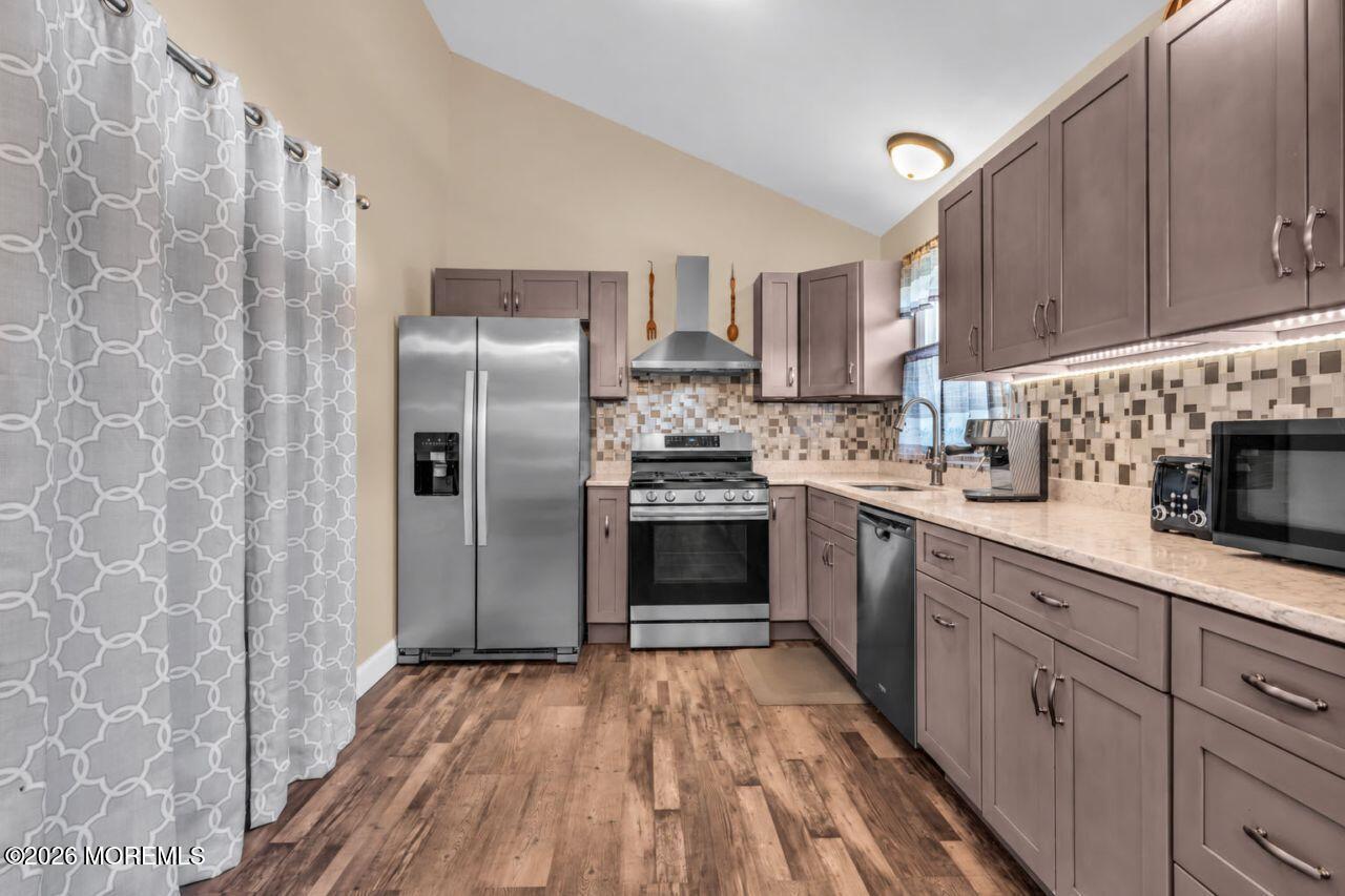 4 Ojibwa Court Waretown NJ 08758