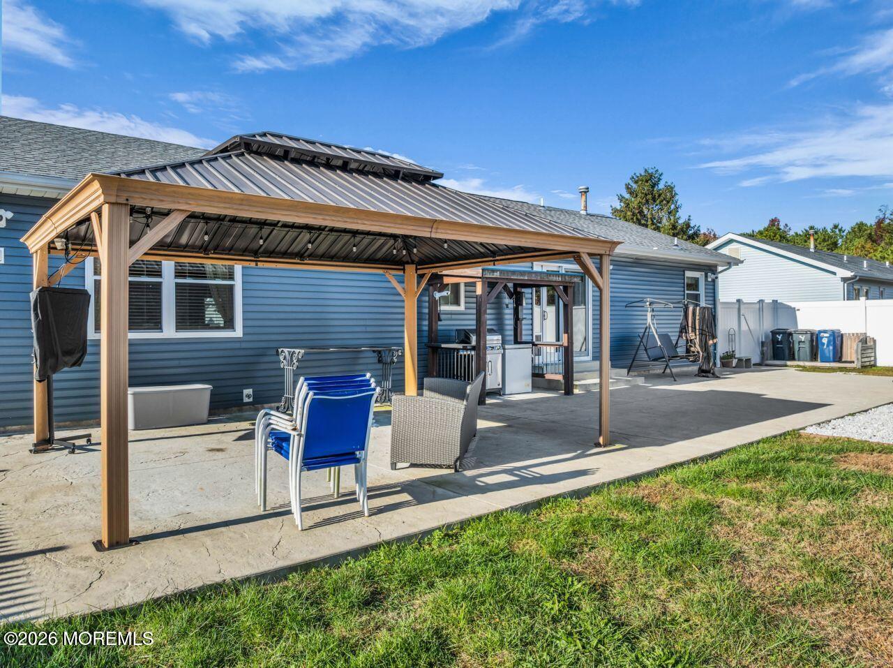 4 Ojibwa Court Waretown NJ 08758