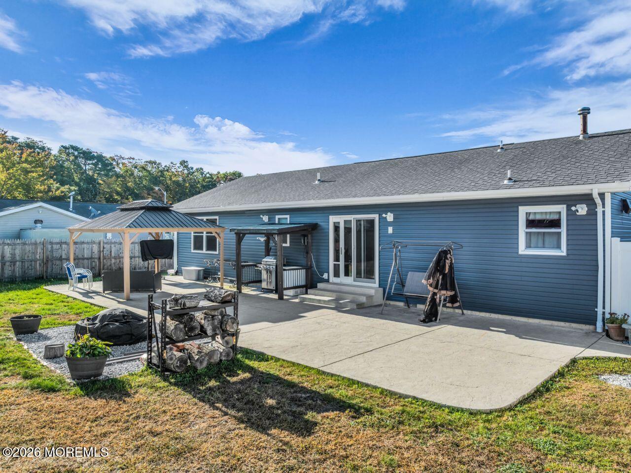 4 Ojibwa Court Waretown NJ 08758