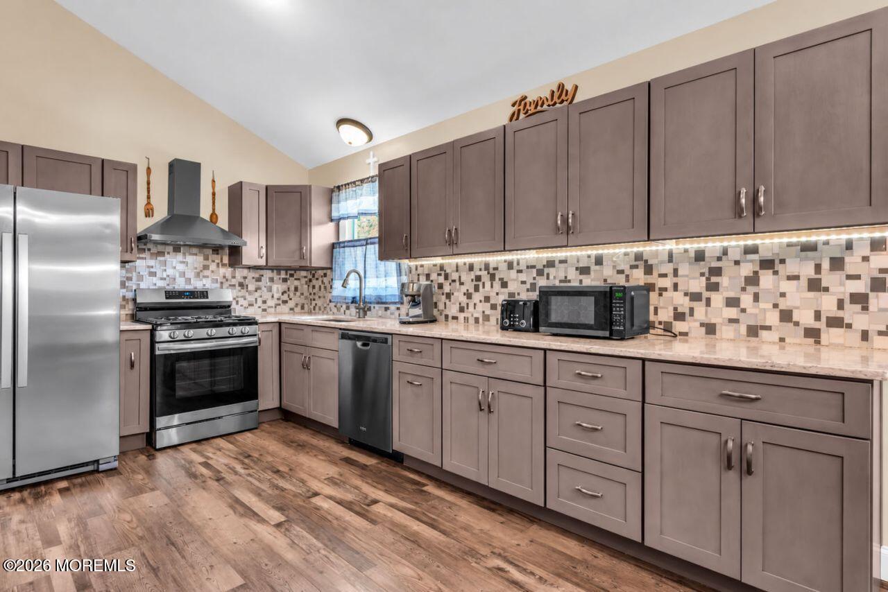 4 Ojibwa Court Waretown NJ 08758