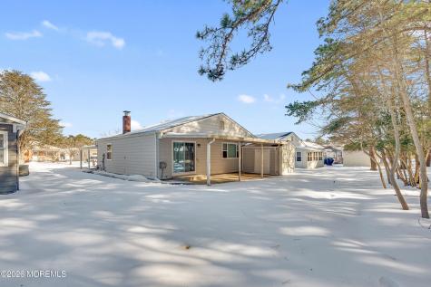 8 Gorginio Drive Toms River NJ 08757
