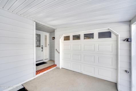 8 Gorginio Drive Toms River NJ 08757