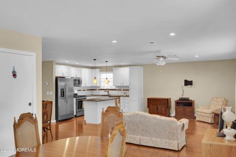 8 Gorginio Drive Toms River NJ 08757