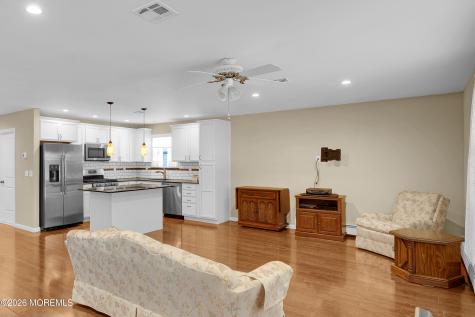 8 Gorginio Drive Toms River NJ 08757