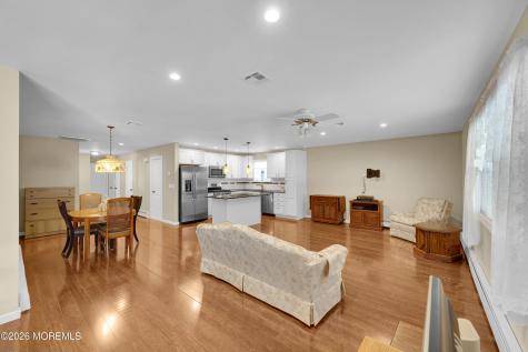 8 Gorginio Drive Toms River NJ 08757