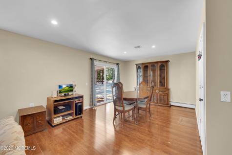 8 Gorginio Drive Toms River NJ 08757