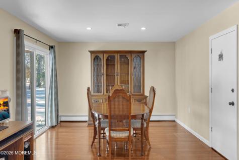 8 Gorginio Drive Toms River NJ 08757
