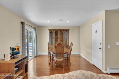 8 Gorginio Drive Toms River NJ 08757