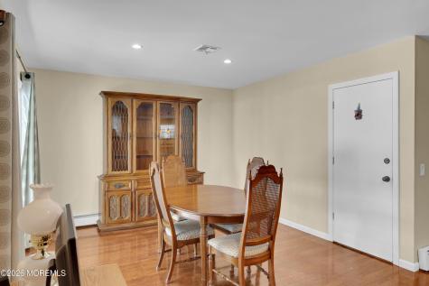 8 Gorginio Drive Toms River NJ 08757