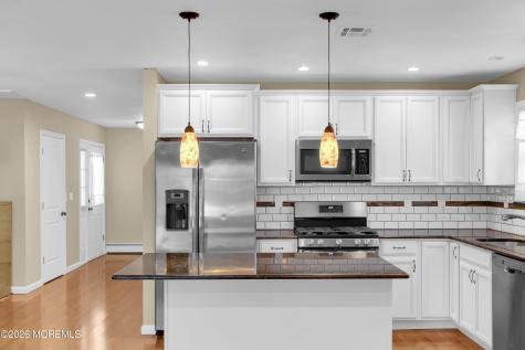 8 Gorginio Drive Toms River NJ 08757