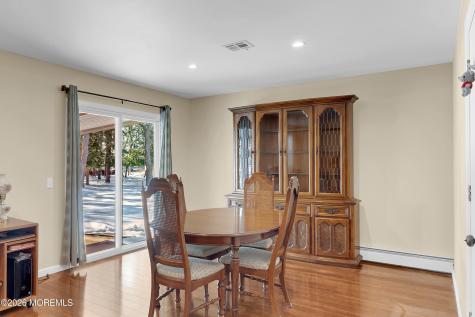 8 Gorginio Drive Toms River NJ 08757