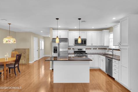 8 Gorginio Drive Toms River NJ 08757