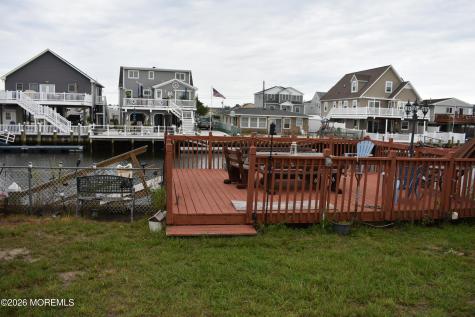 20 W Dory Drive Little Egg Harbor NJ 08087