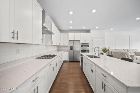 206 Pilot Street Marlboro NJ 07746