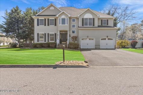715 Joseph Avenue Lanoka Harbor NJ 08734