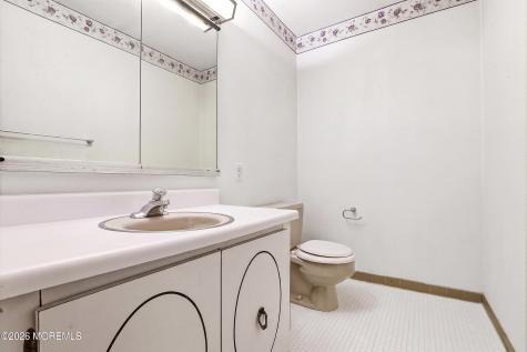 27 A Homestead Drive Manchester NJ 08759
