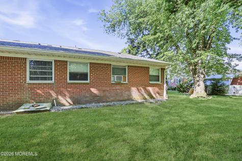27 A Homestead Drive Manchester NJ 08759