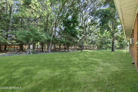 27 A Homestead Drive Manchester NJ 08759