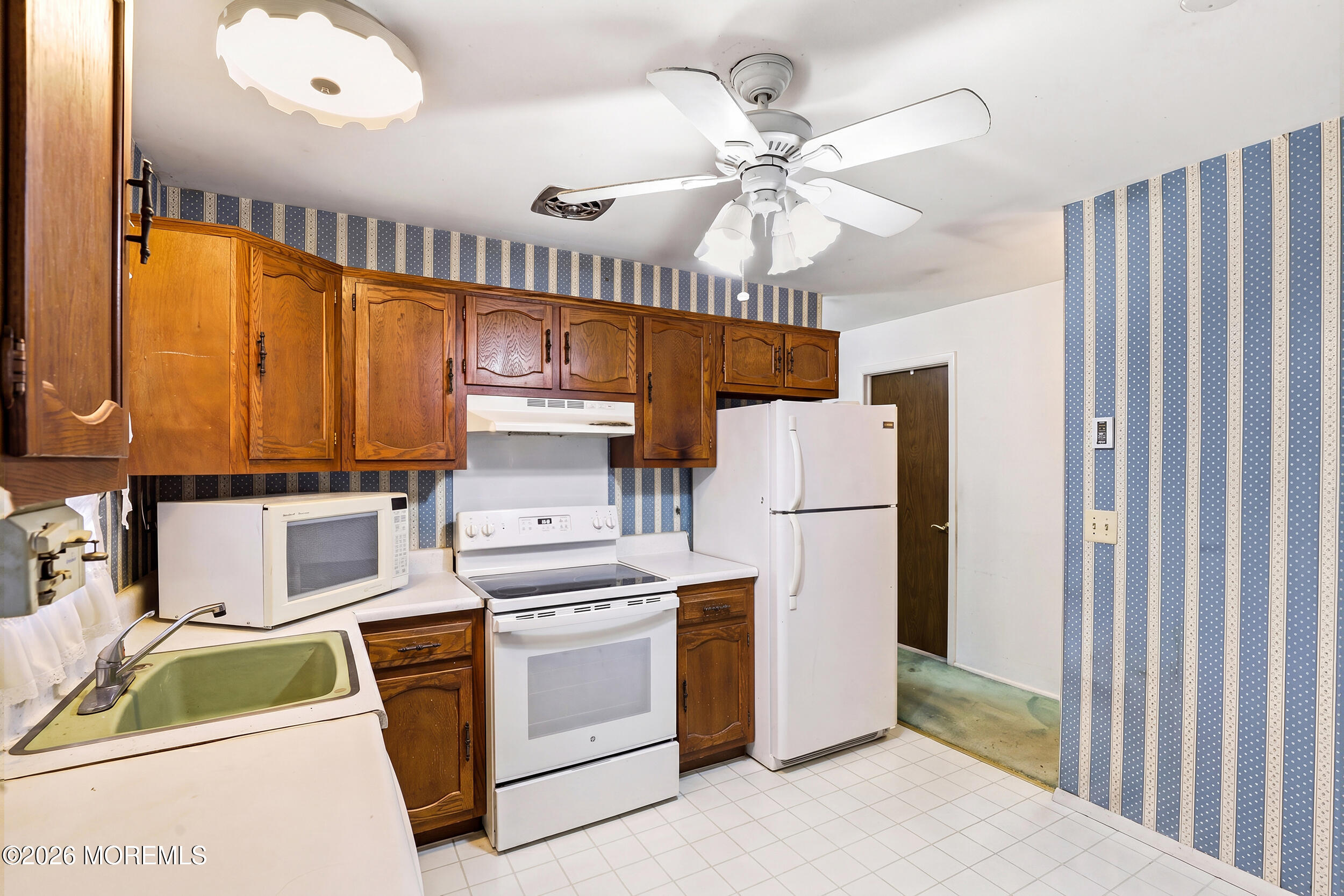 27 A Homestead Drive Manchester NJ 08759