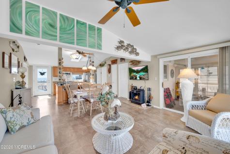 264 Heron Road Tuckerton NJ 08087