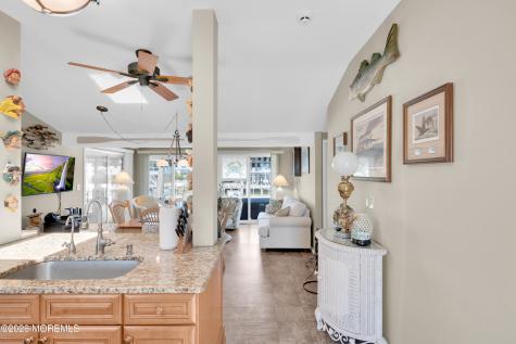 264 Heron Road Tuckerton NJ 08087