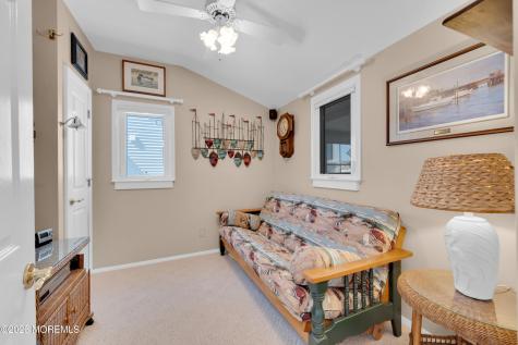 264 Heron Road Tuckerton NJ 08087