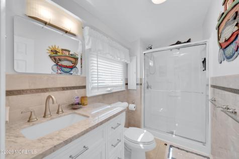 264 Heron Road Tuckerton NJ 08087