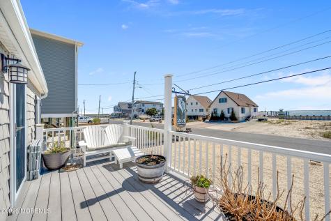 264 Heron Road Tuckerton NJ 08087