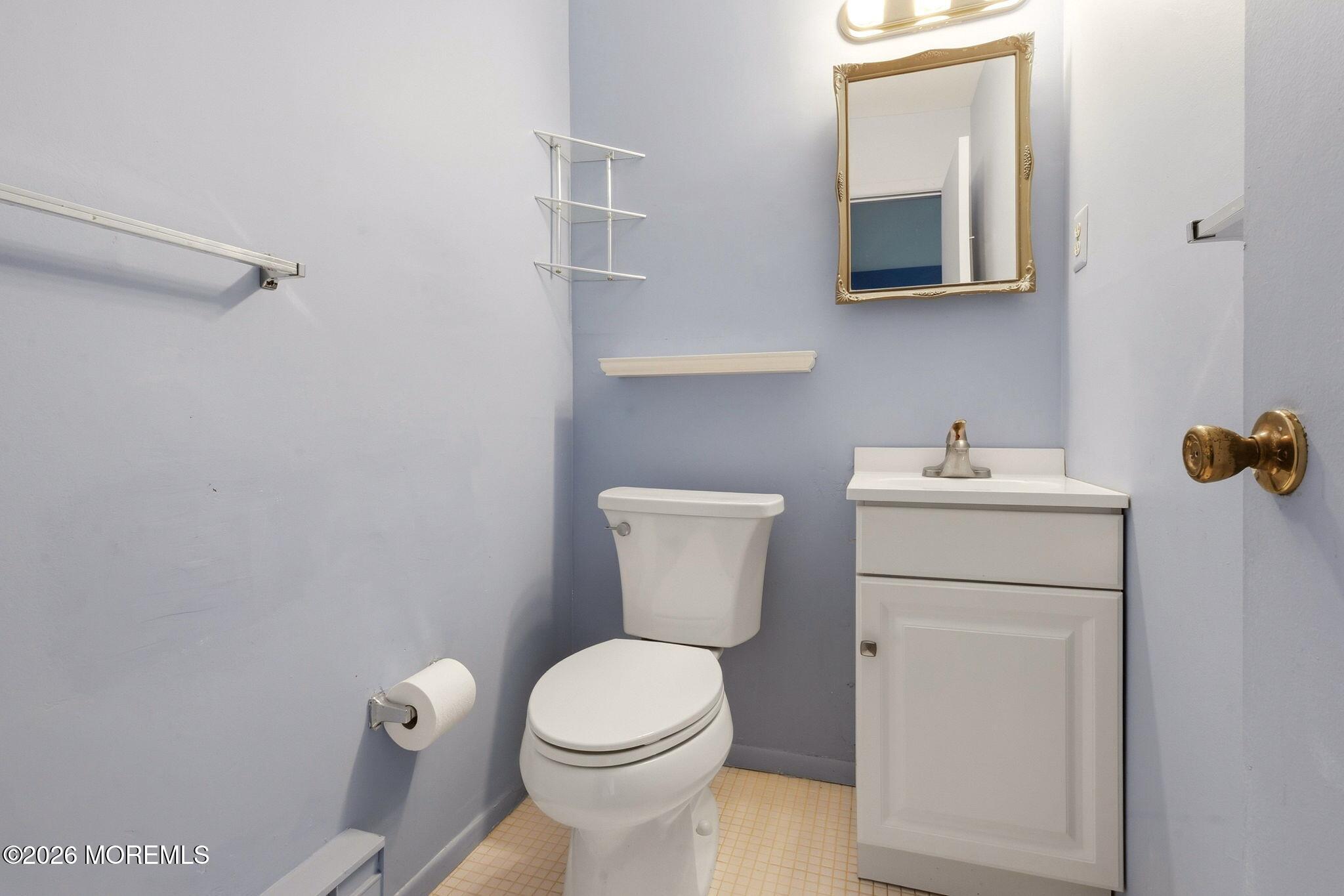 82 Amberly Drive Manalapan NJ 07726