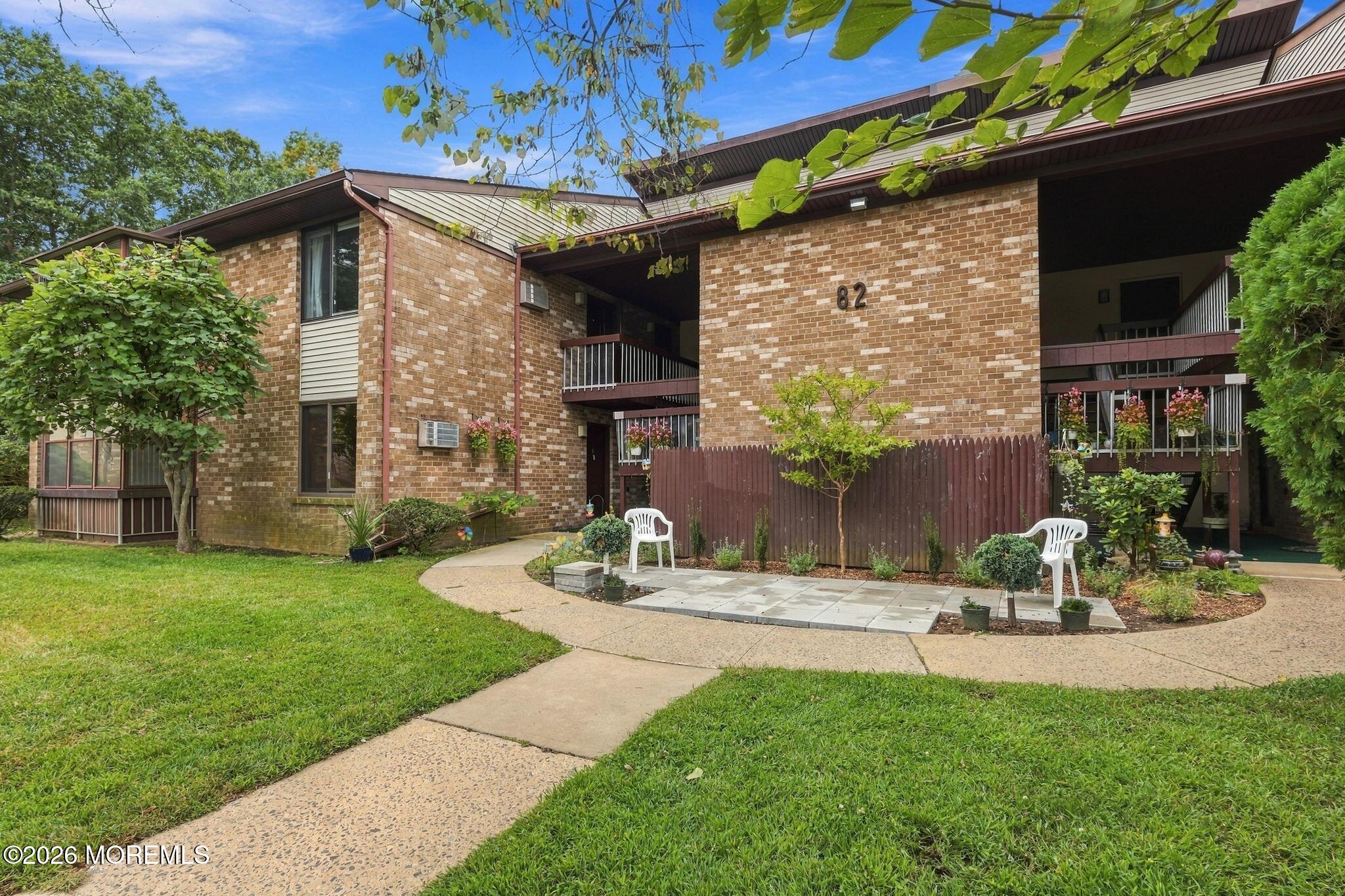 82 Amberly Drive Manalapan NJ 07726