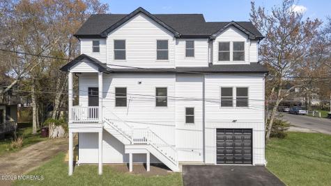 175 Brennan Concourse Bayville NJ 08721