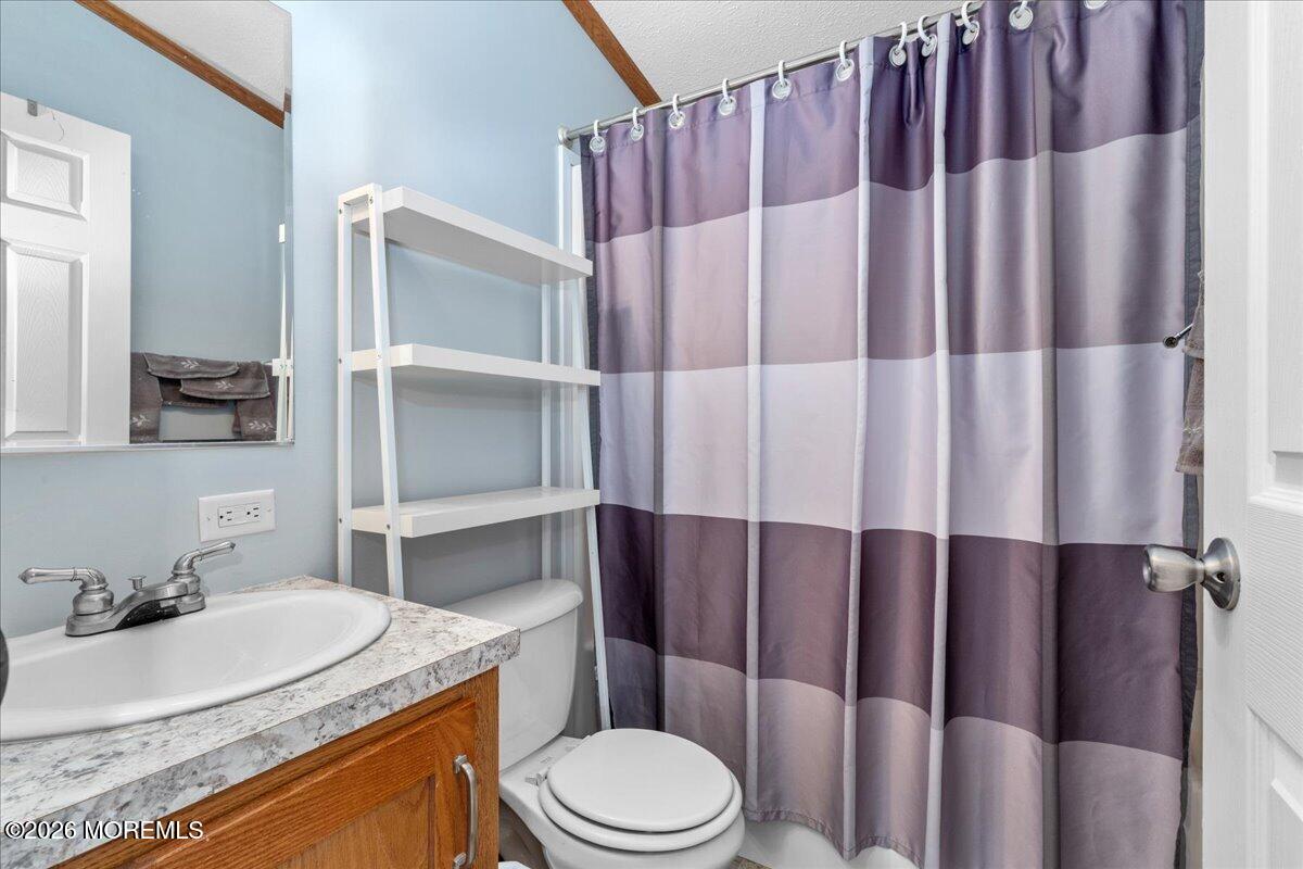 49 Shore Haven Park Hazlet NJ 07730
