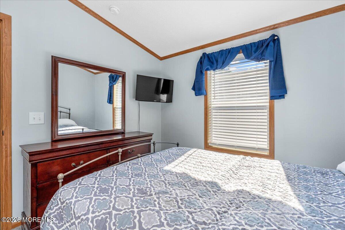 49 Shore Haven Park Hazlet NJ 07730