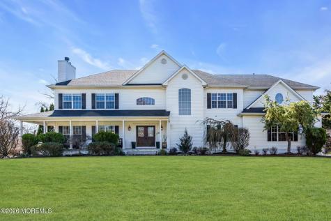 4 Susan Court Farmingdale NJ 07727