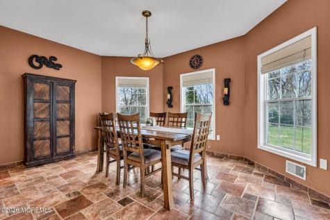 4 Susan Court Farmingdale NJ 07727