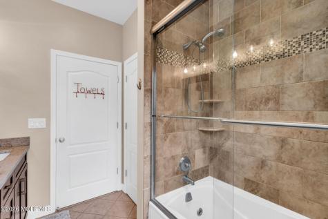 4 Susan Court Farmingdale NJ 07727